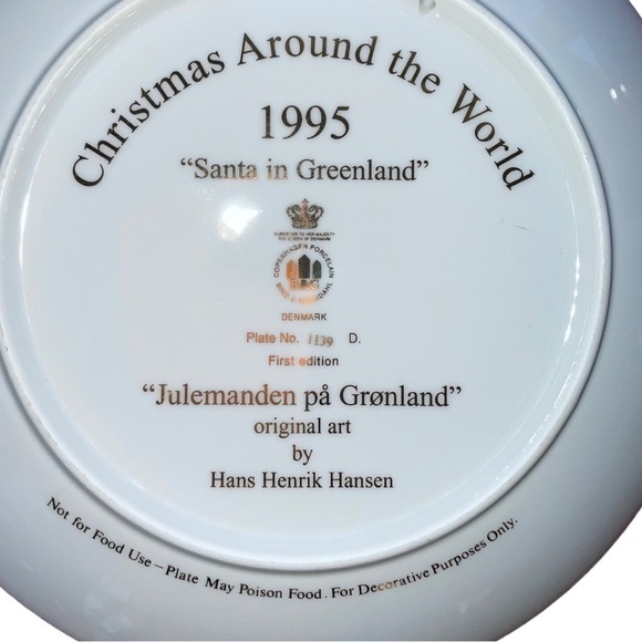 DECORATIVE plate, Christmas Around the World, 1995, Santa in Greenland, EUC - Picture 4 of 4